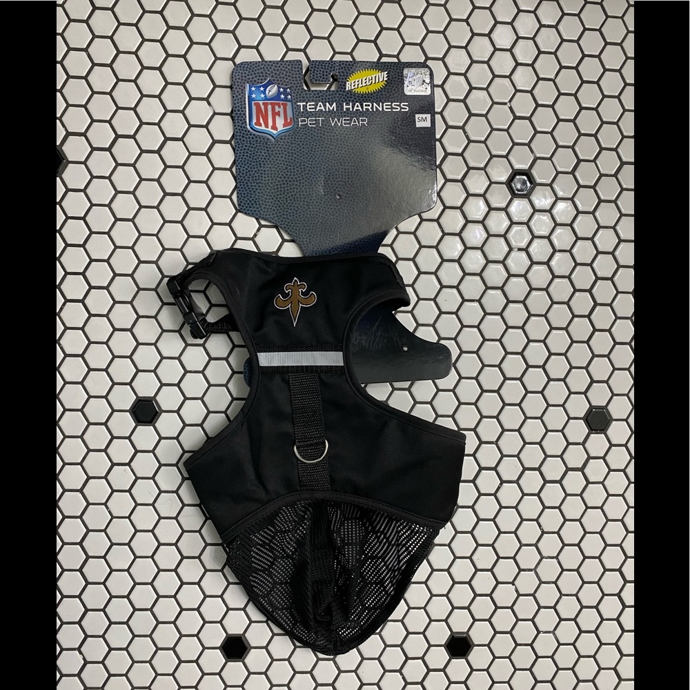 NWT NFL dog harness small New Orleans saints
